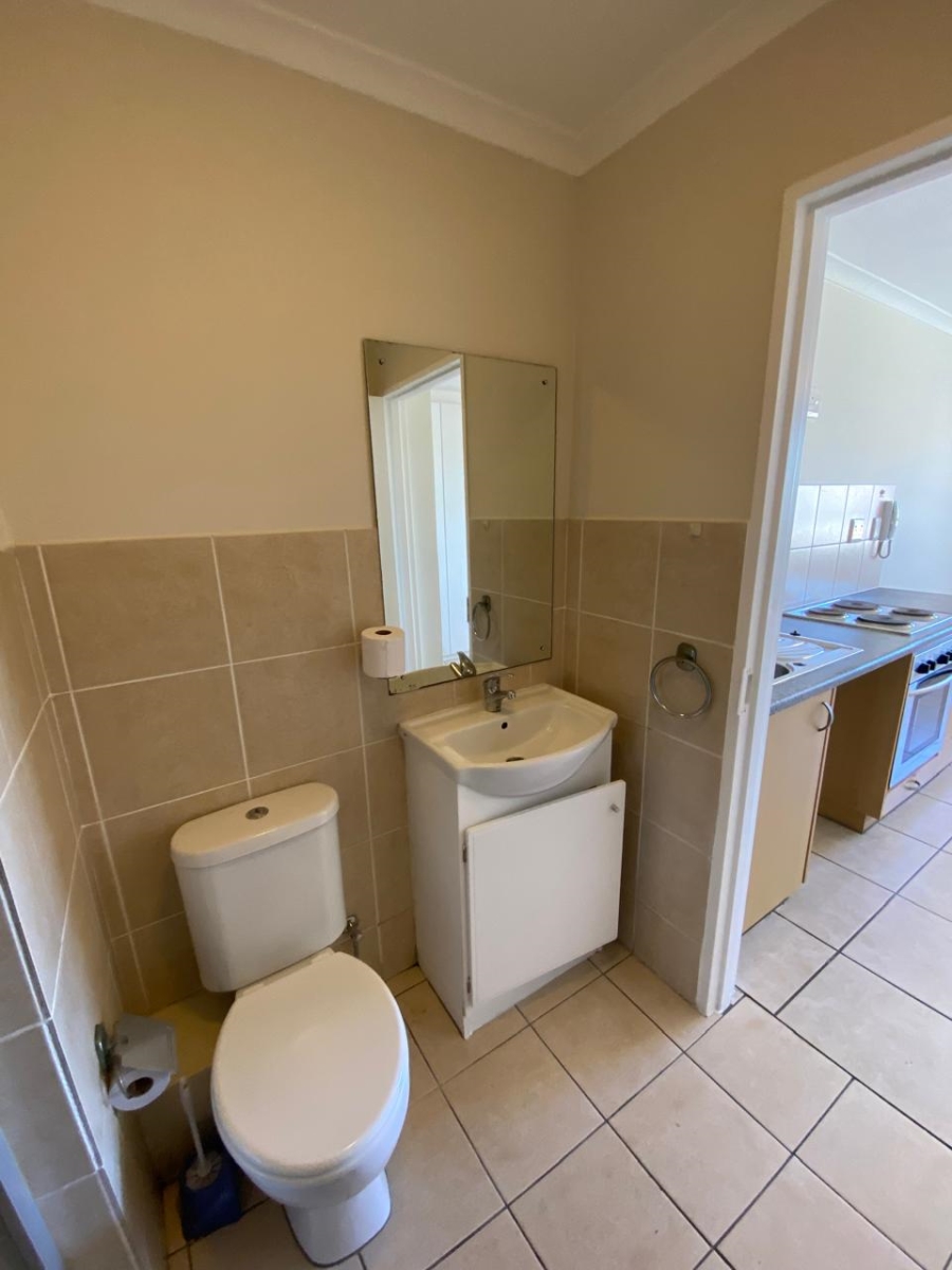To Let 1 Bedroom Property for Rent in Salt River Western Cape
